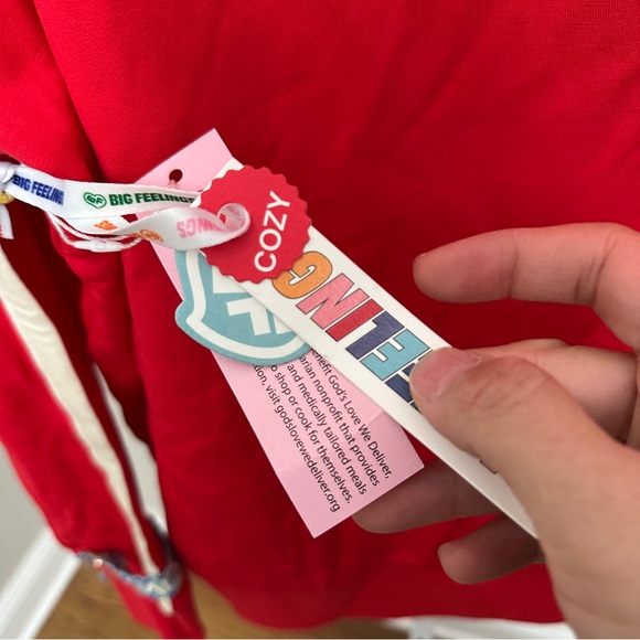 Big Feelings
Alli Slouchy Crewneck Sweatshirt size XL NWT - Picture 6 of 6